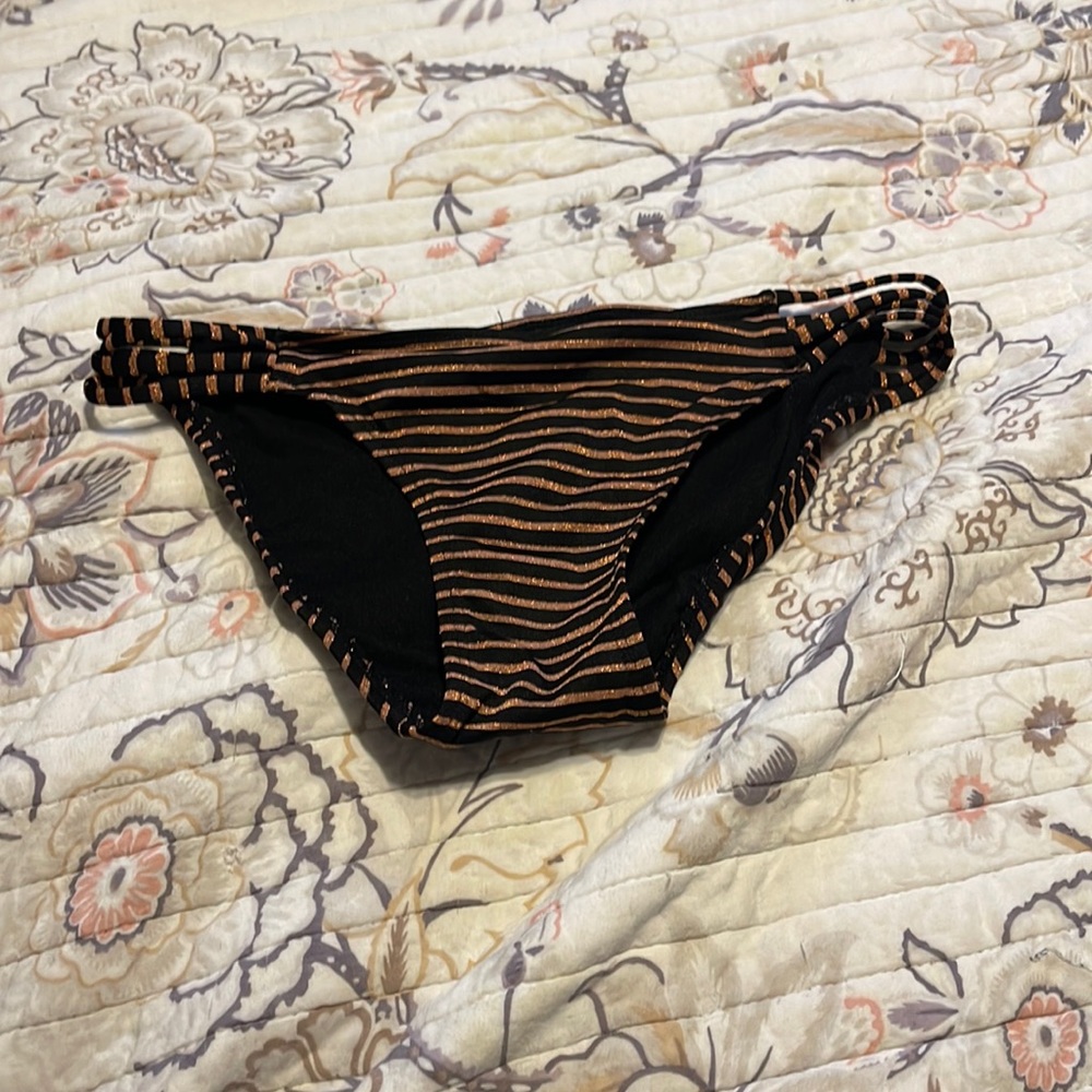 Never worn